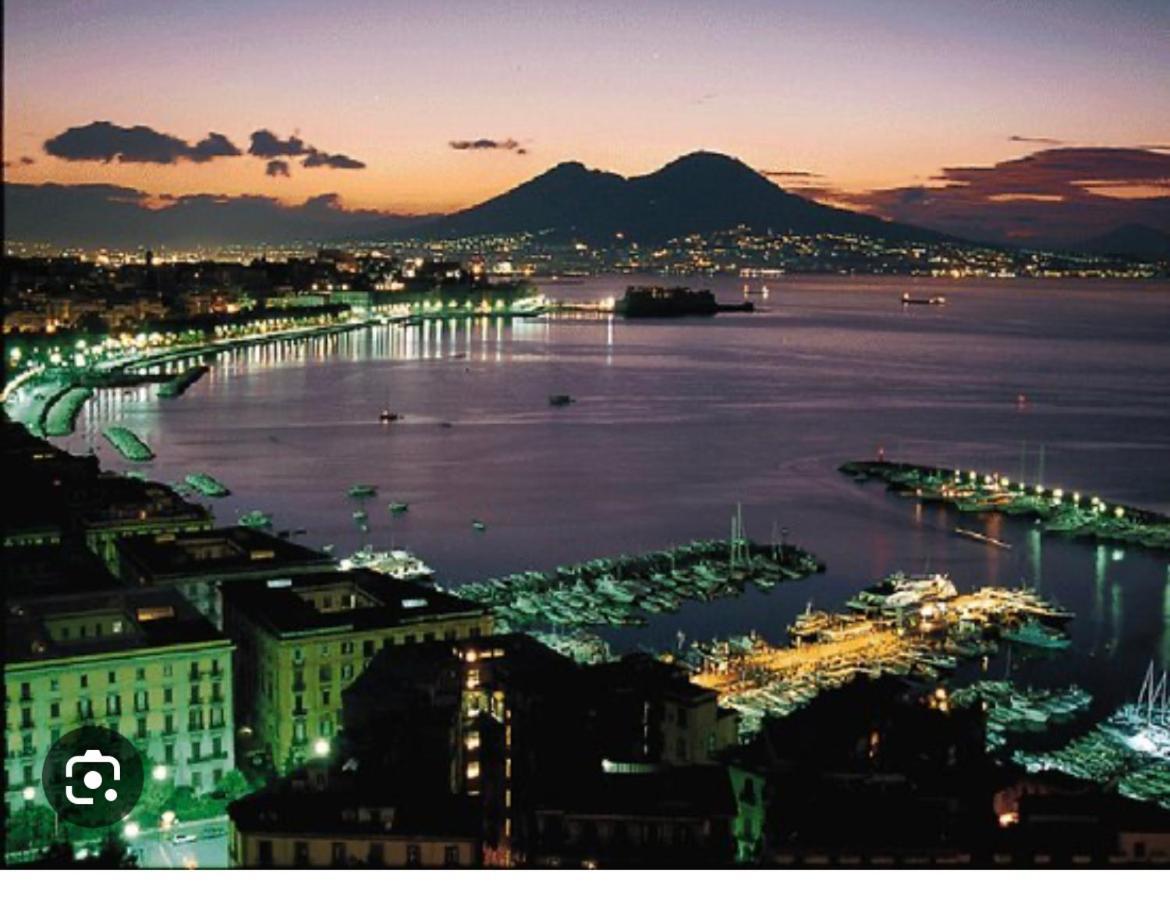 Ferienwohnung Napoli Sunny Charme Exterior foto